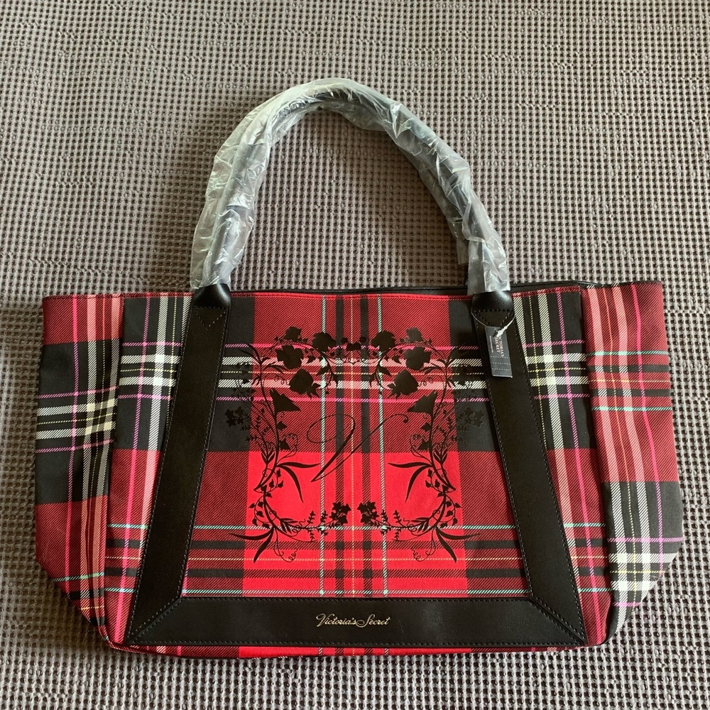 Plaid Victoria’s Secret tote